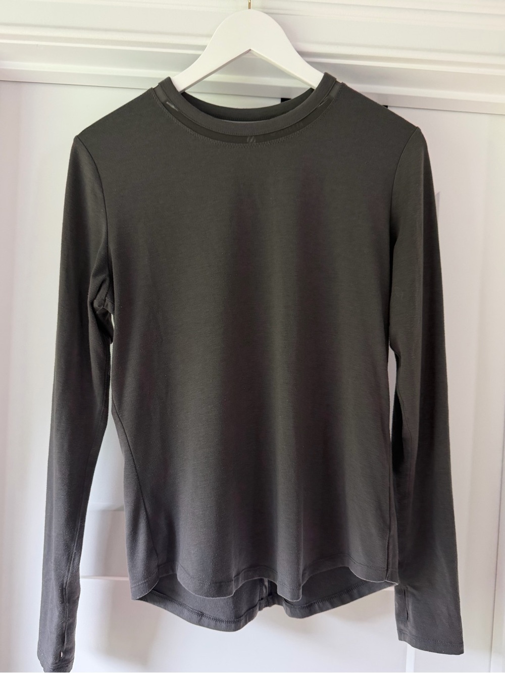 Athleta Medium Gray Long Sleeve Crew Top